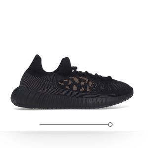 Yeezy YZY 350 v2 cmpct slate carbon
